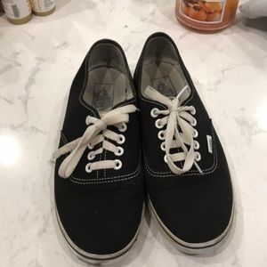 Size 8 Classic black Vans